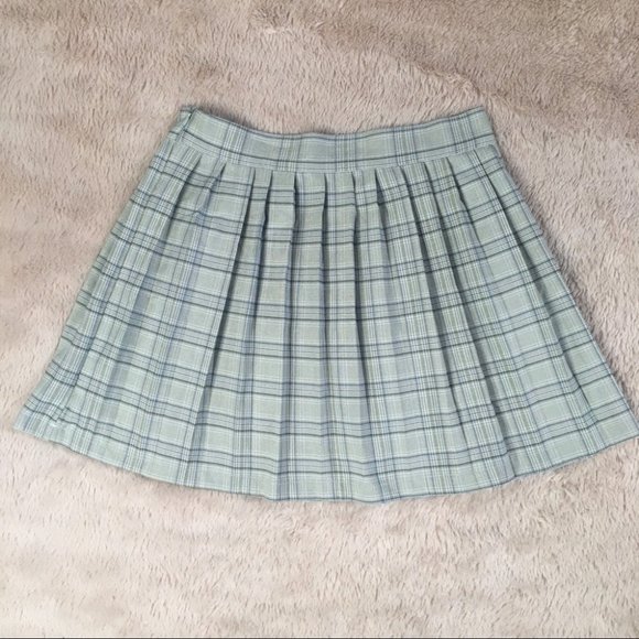 Romwe Pistachio Green Plaid Pleated High Waisted Mini Skirt Size Small - Picture 2 of 9